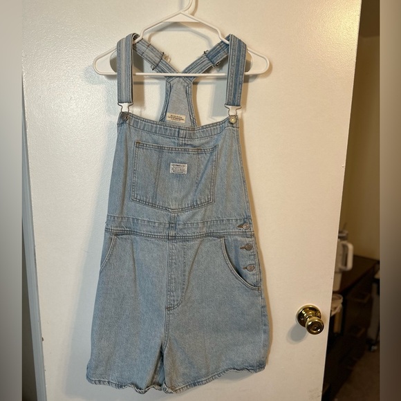 Levi Short Overalls - Picture 2 of 3